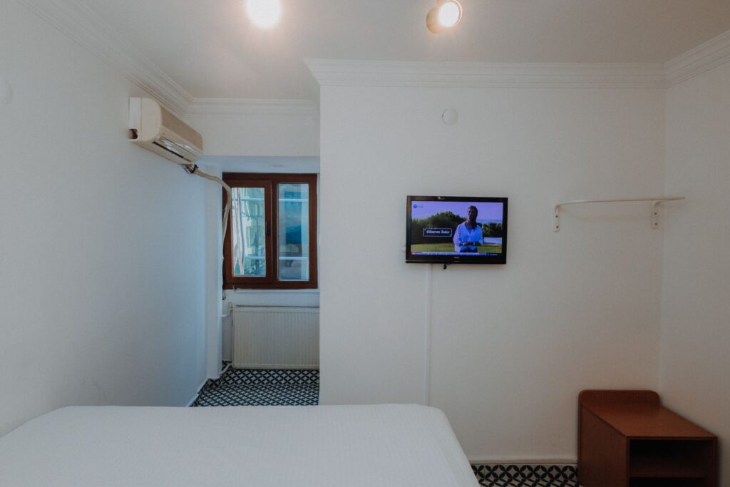 WhatsApp Image 2024-11-20 at 09.28.12 (2)